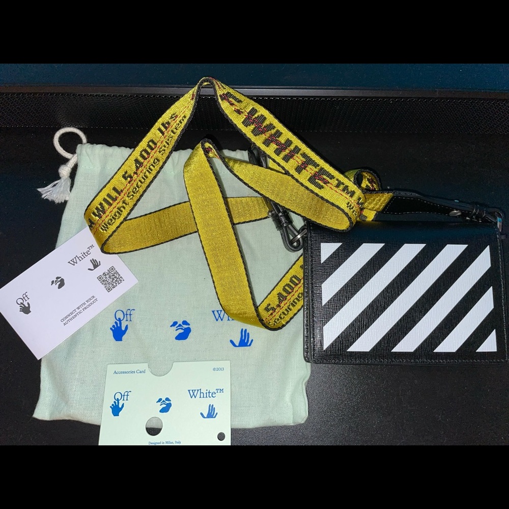 Off-White mini cross body bag /wallet